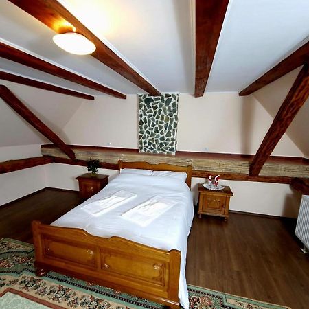 Вілла Mehadica House Екстер'єр фото