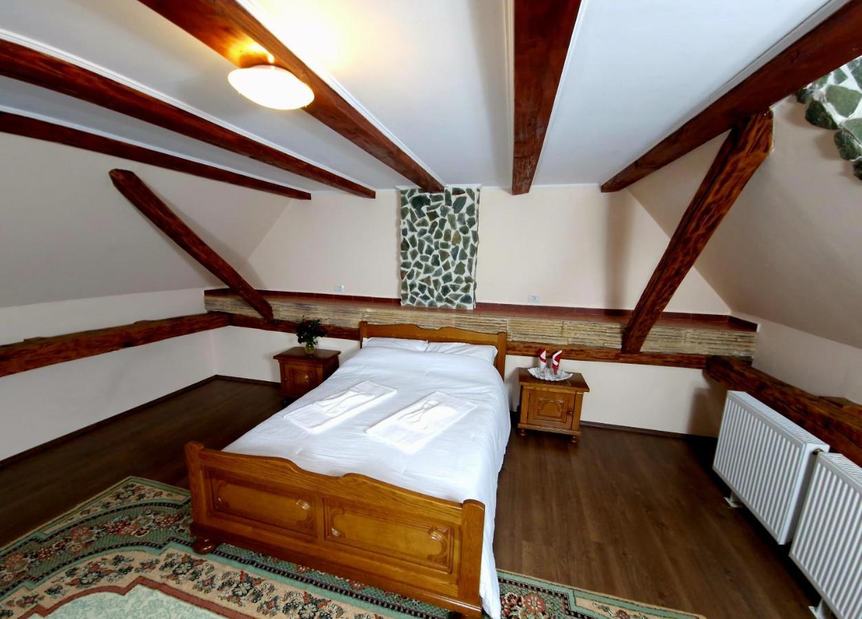 Вілла Mehadica House Екстер'єр фото